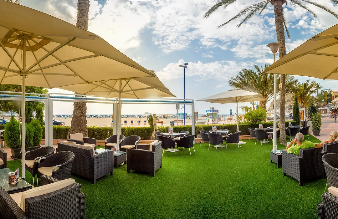 Gran Hotel Delfin-1