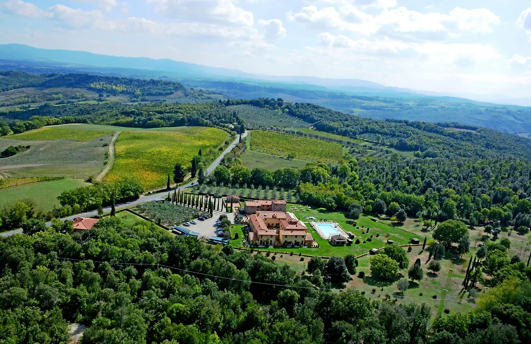 Hotel&Restaurant Casolare Le Terre Rosse-1