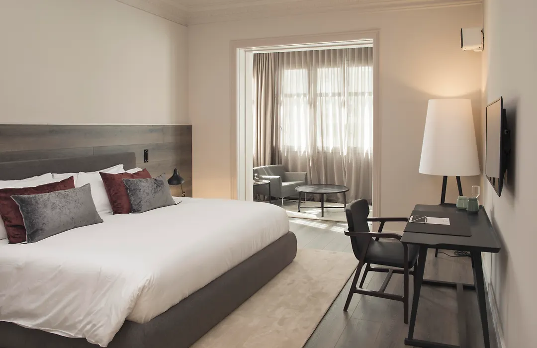 Casagrand Luxury Apartments Barcelona-1
