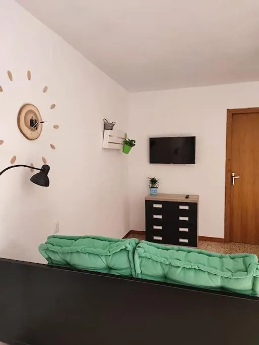 Apartment With Pool In The Mountains.-1