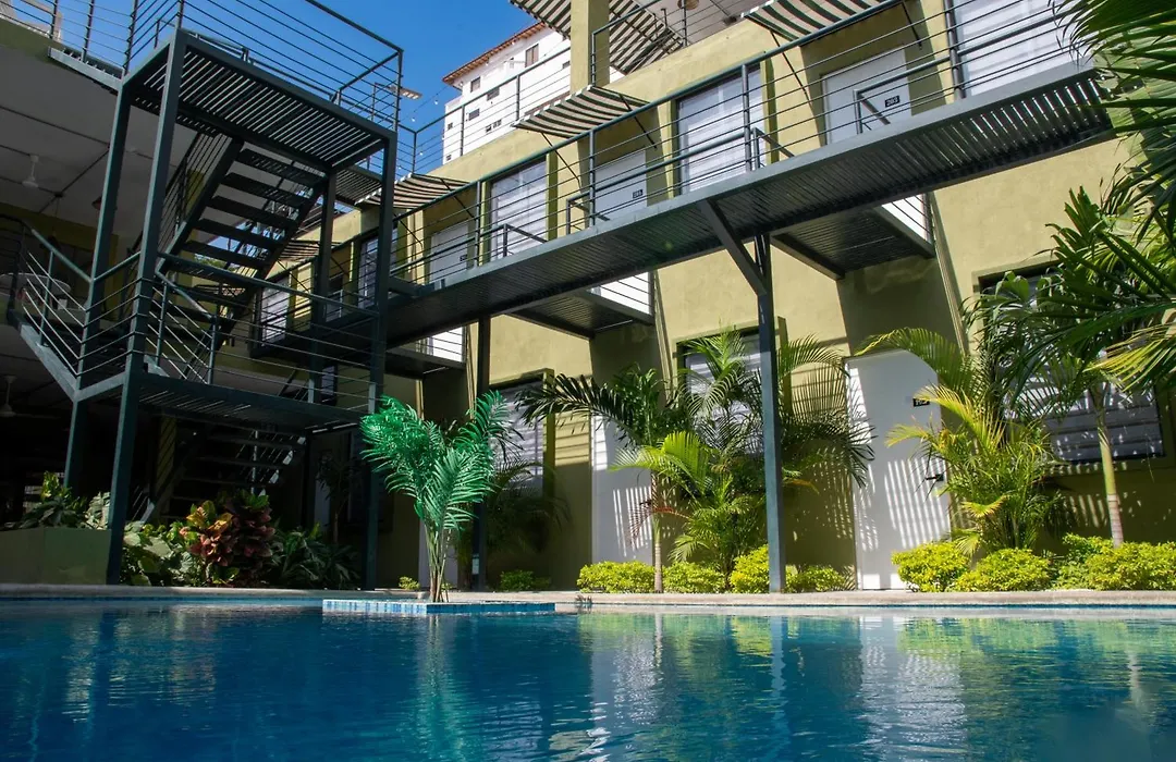 Oasis Tropical Hotel-1