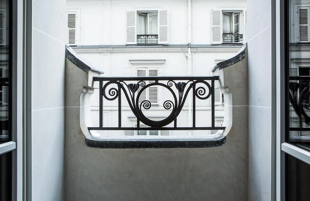 Hôtel du Rond-point des Champs-Élysées - Esprit de France-1