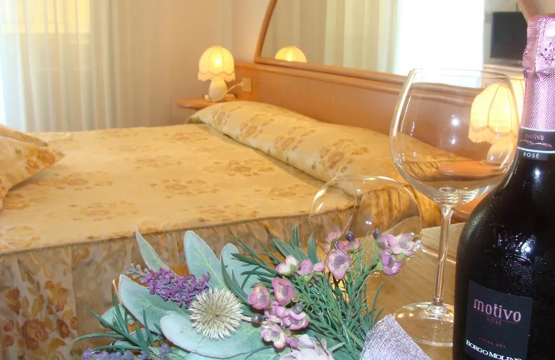 Hotel Villa Luisa-1