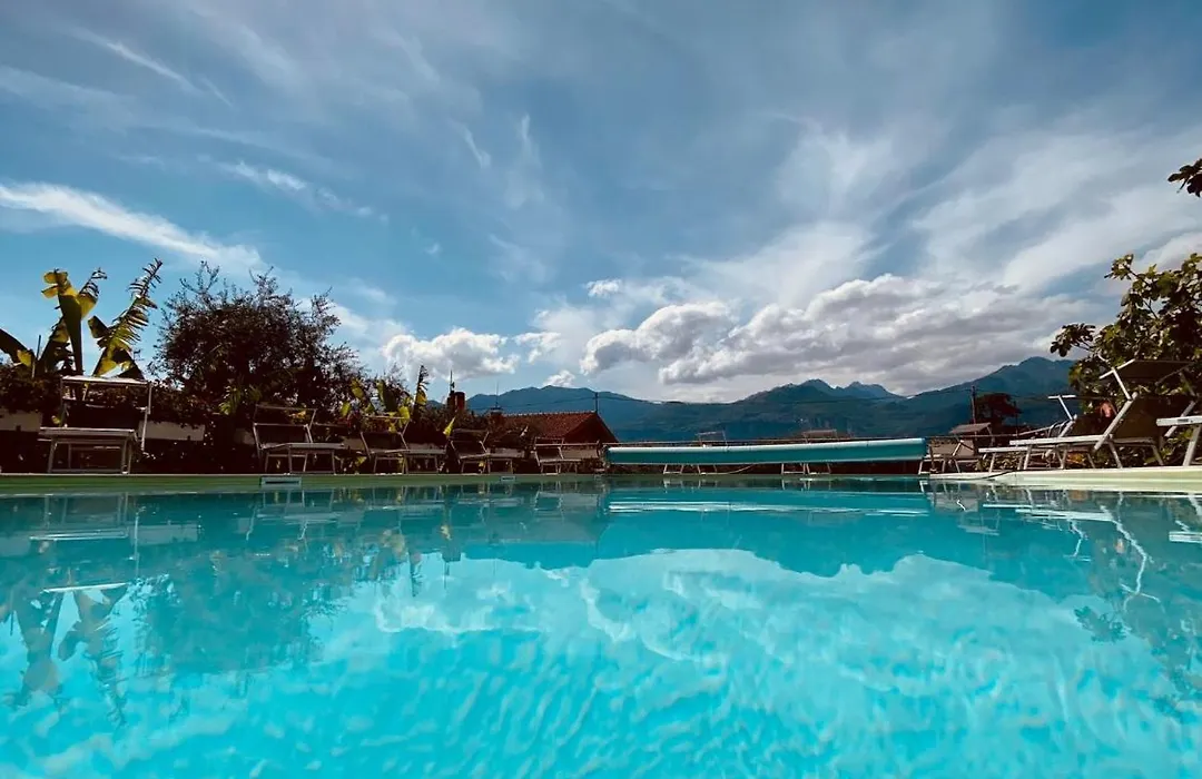 Hotel Ideal-1