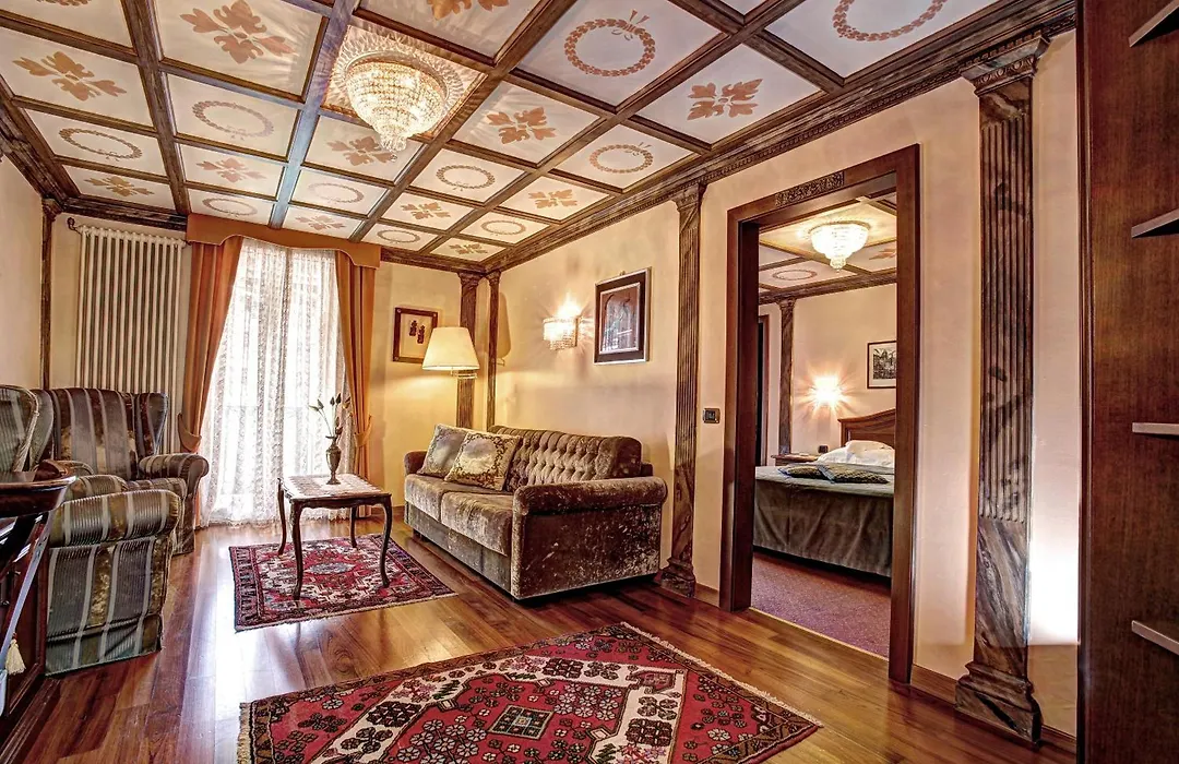 Hotel Regina-1