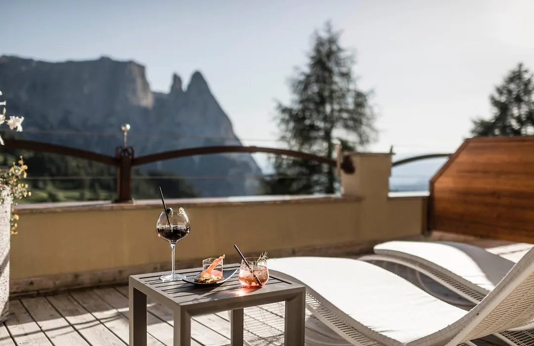 Hotel Rosa Eco Alpine Spa-1