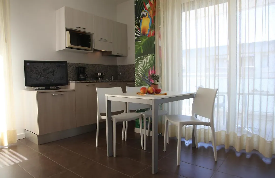 Hotel Luciana-1
