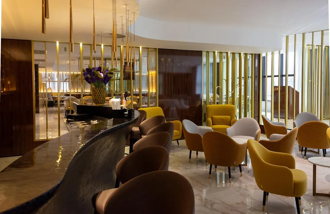Vip Executive Suites Do Marques Hotel-1
