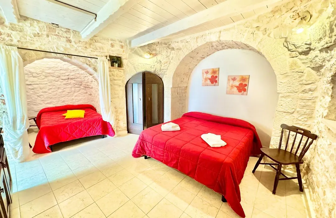 Trulli Moon-1