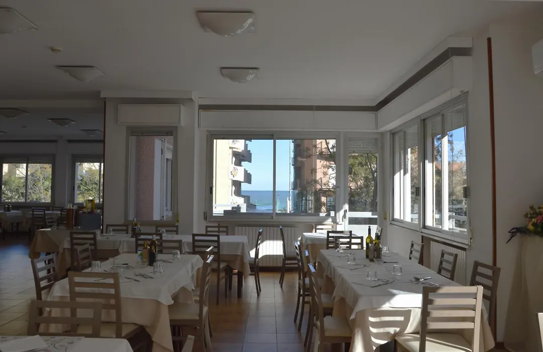 Hotel Caesar-1