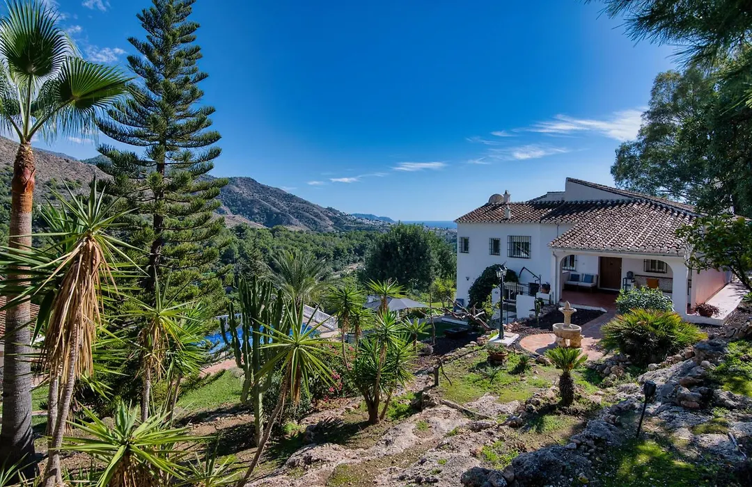Villa Morera Garden Villa 5 Pers, 2 Bedrooms With Extra Rooms When Needed-1