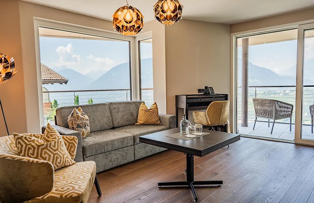 Prunner Luxury Suites - Adults Only-1