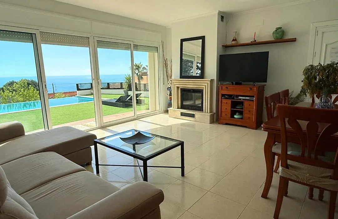 Villa Irene - Vistas al mar-1