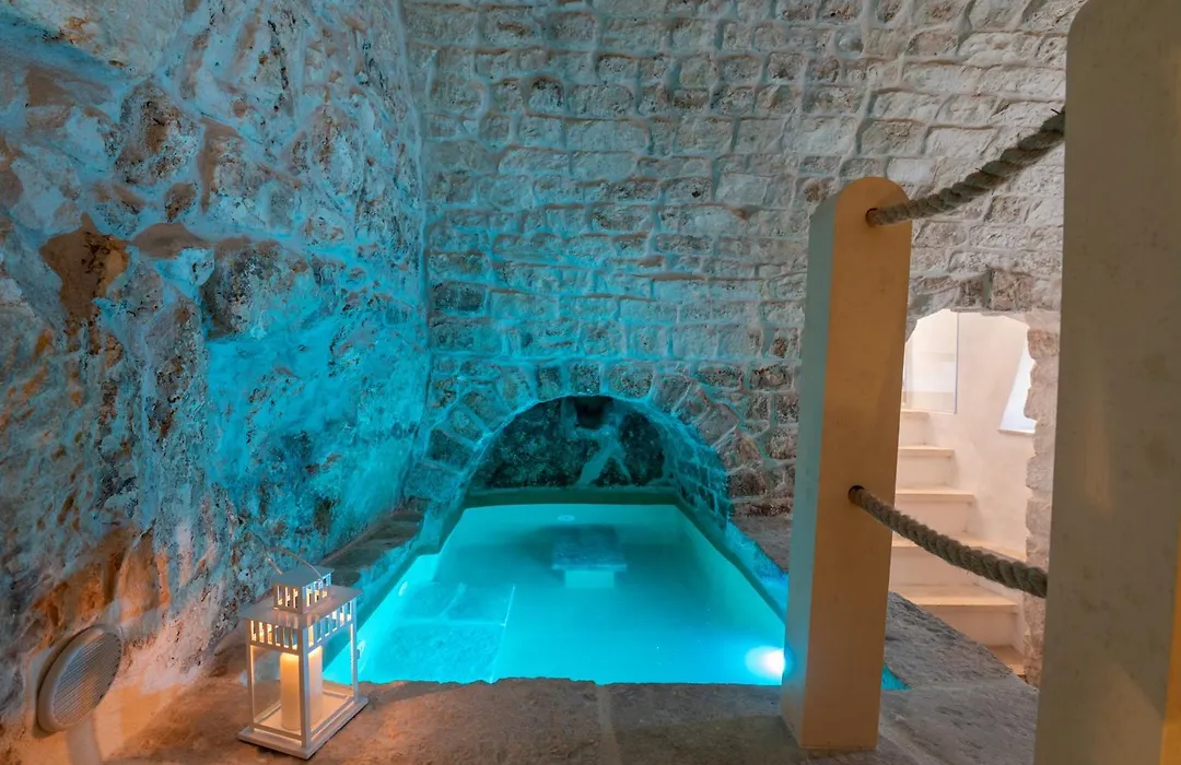 Martucci Suite&Spa-1