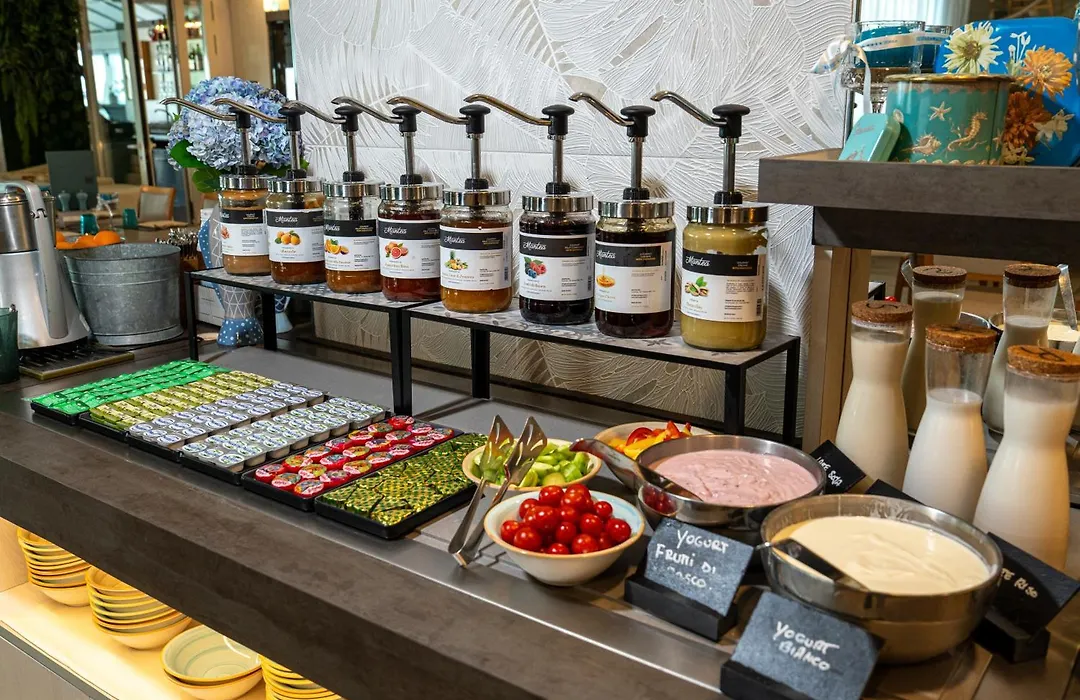Victoria Frontemare Beach & Spa Hotel Jesolo-1