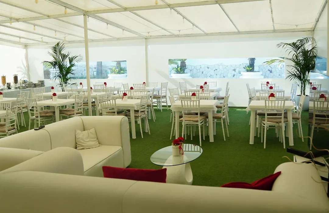 Bee Queen Hotel-1