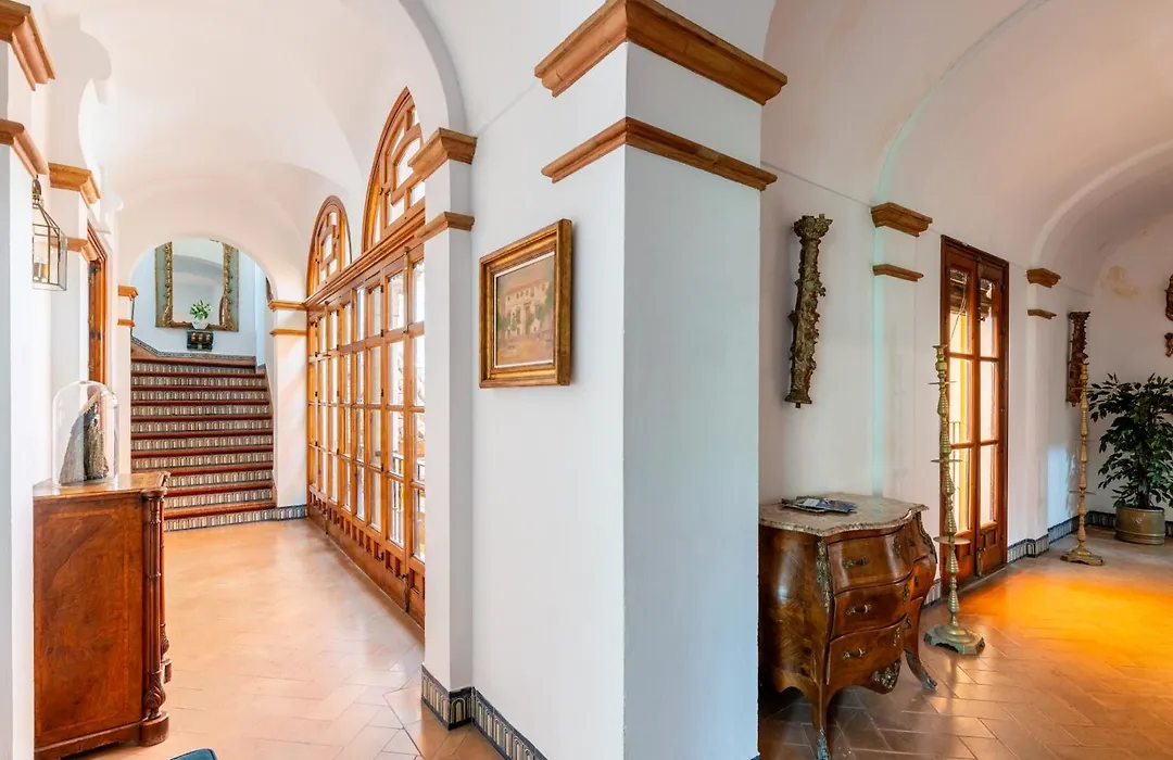 Sevillebnb Group- Villa Elvira, Exclusive Pool And Gardens In The Heart Of Sevilla-1