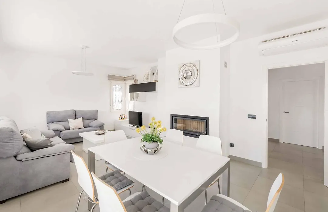 Villa Iris-1