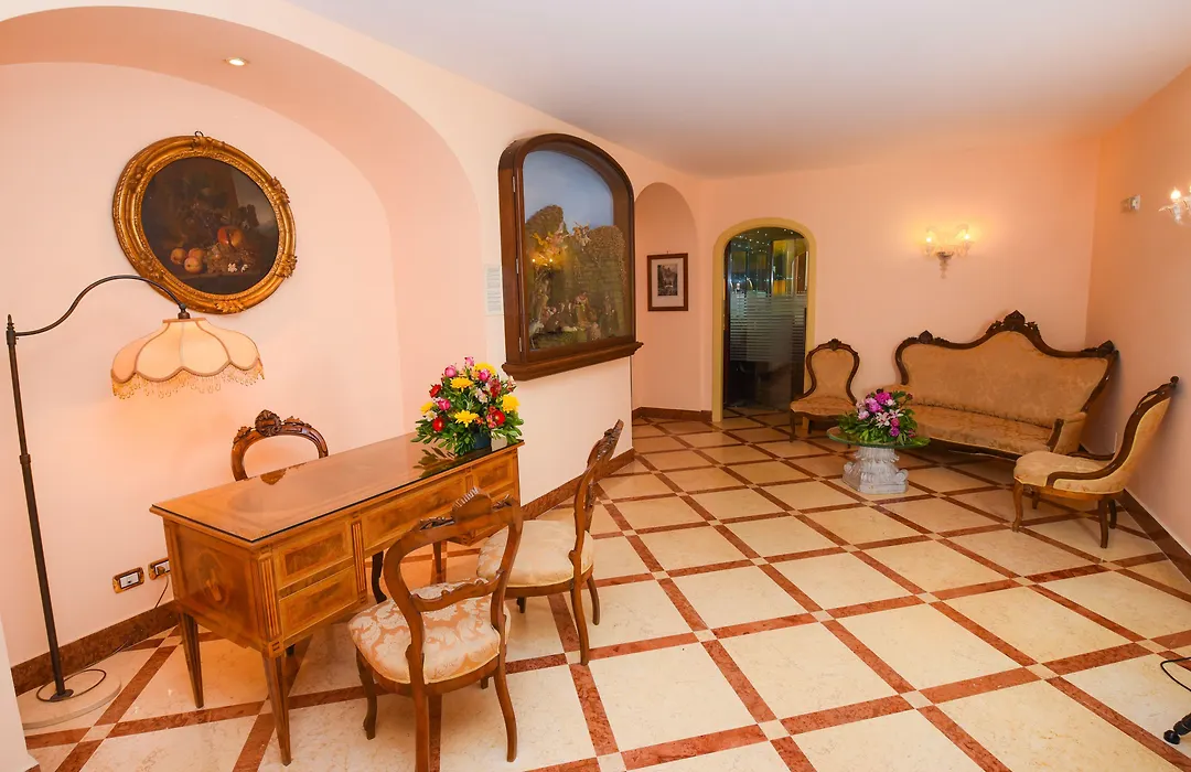 Hotel Antiche Mura-1