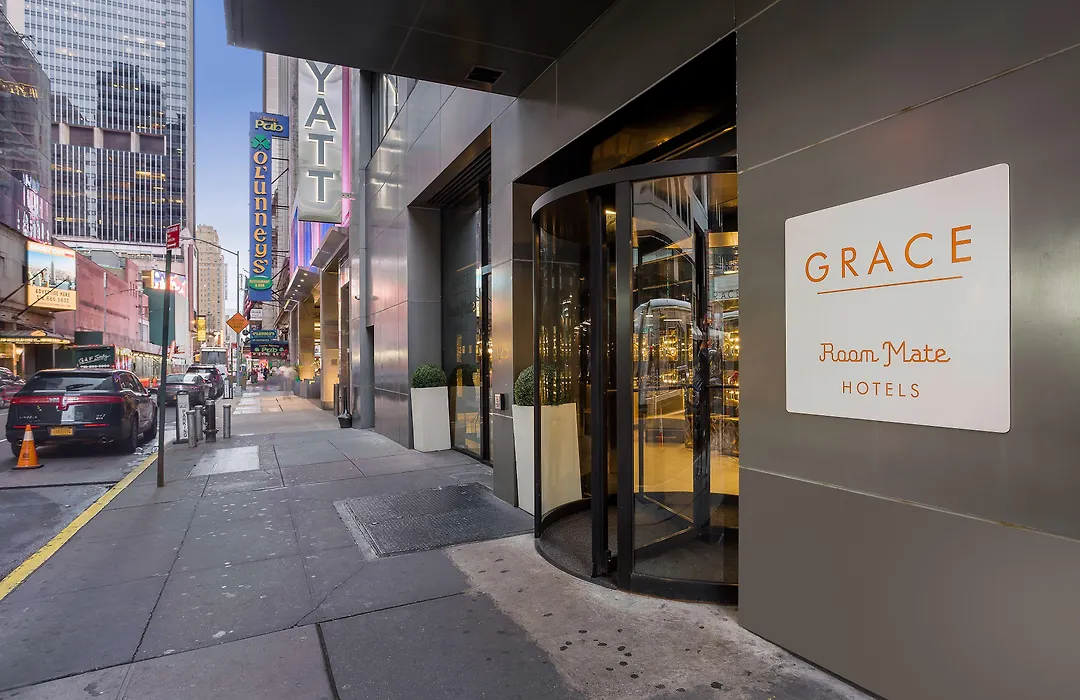 45 Times Square Hotel-1