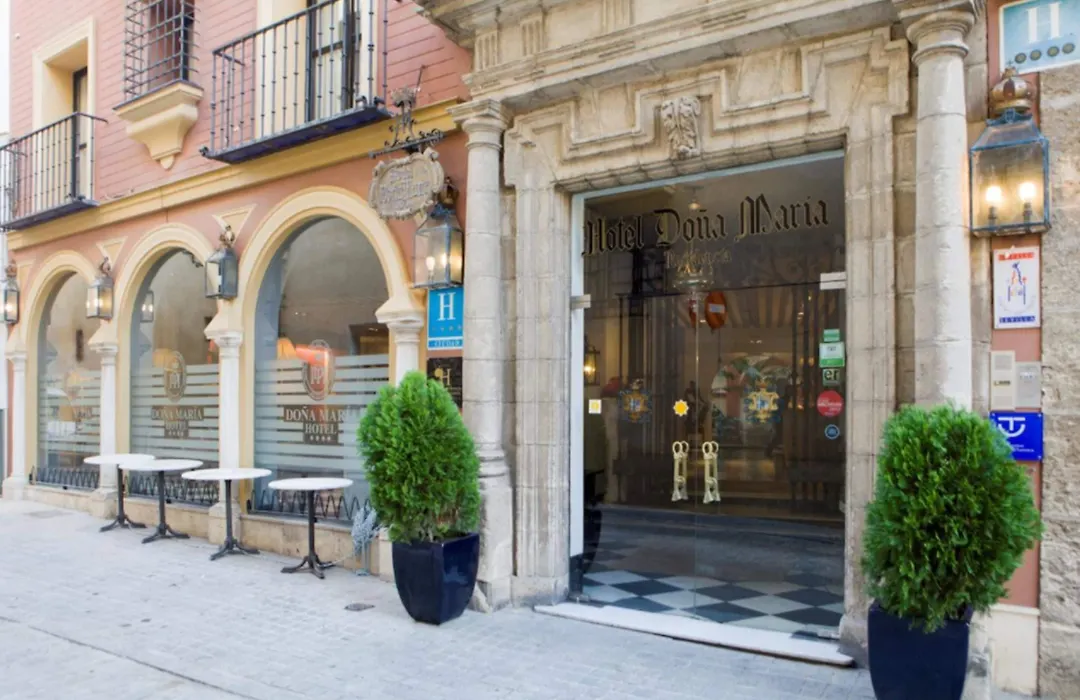 Hotel Doña María-1