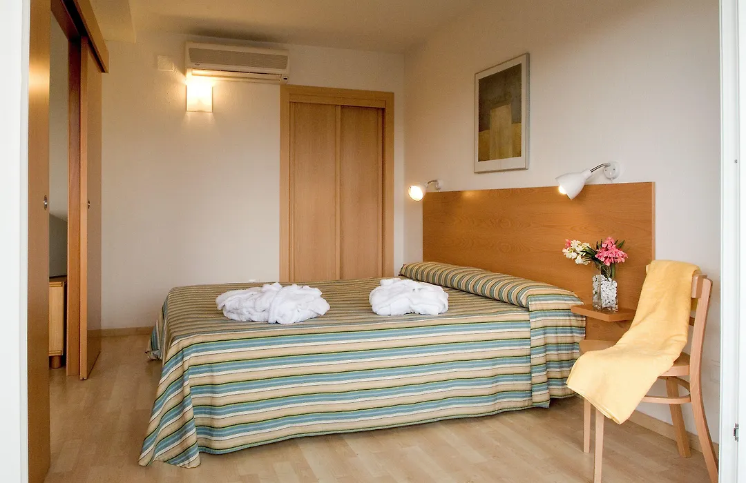 Áncora Salou La Siesta Apartments-1