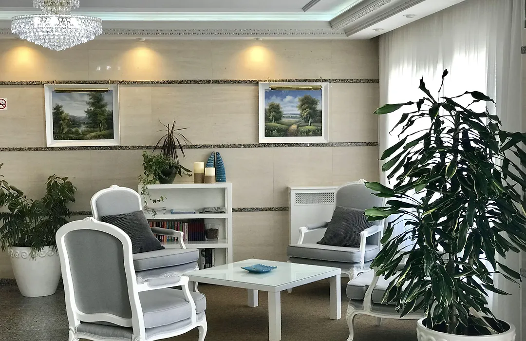Hotel Nuevo Vichona-1