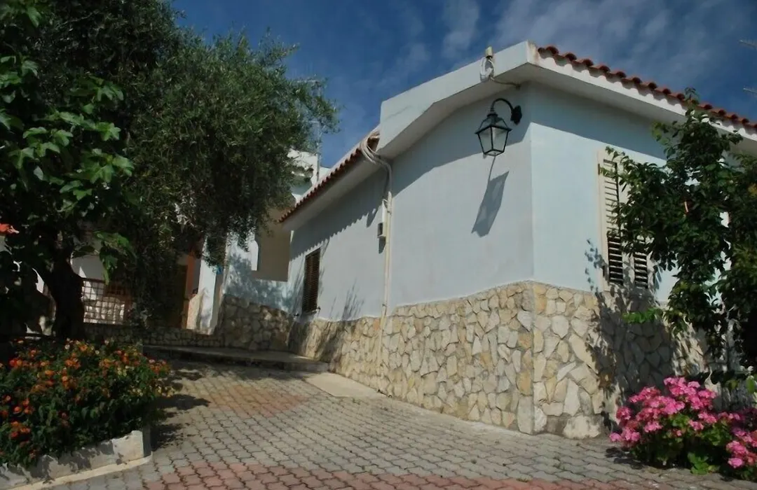 Villa Carabella Residence-1