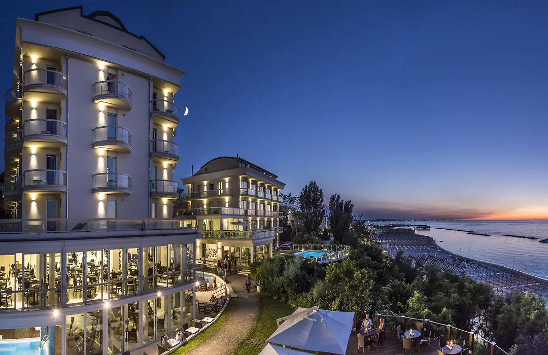 Hotel Sans Souci-1