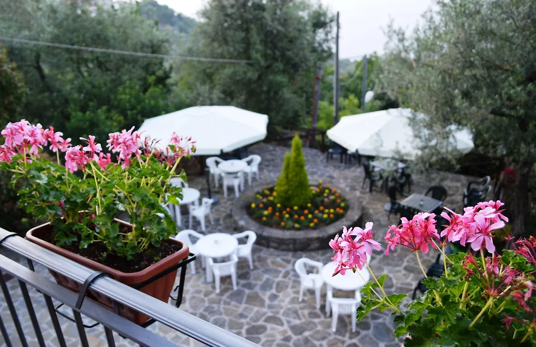 Il Casale Sorrento-1