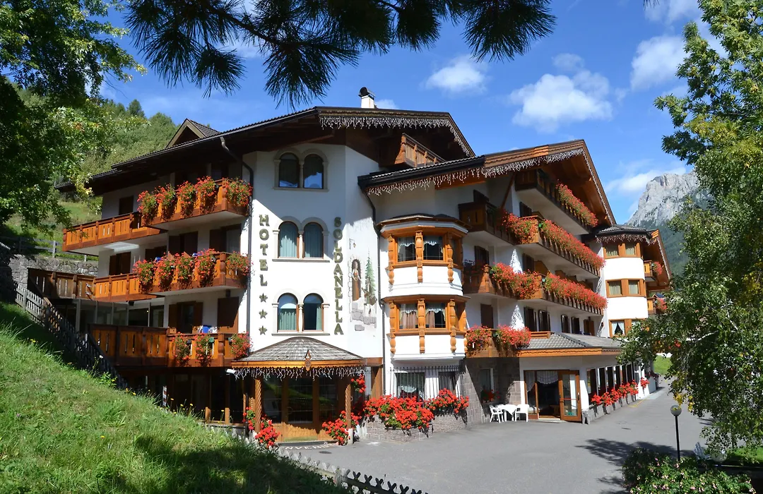 Hotel La Soldanella-1