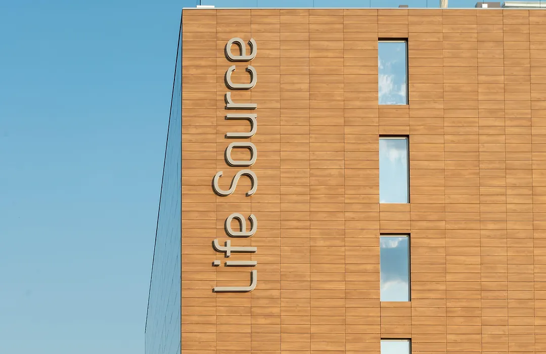 Life Hotel-1