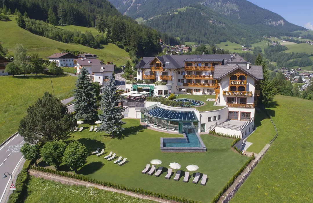 Alpin&Vital Hotel La Perla-1