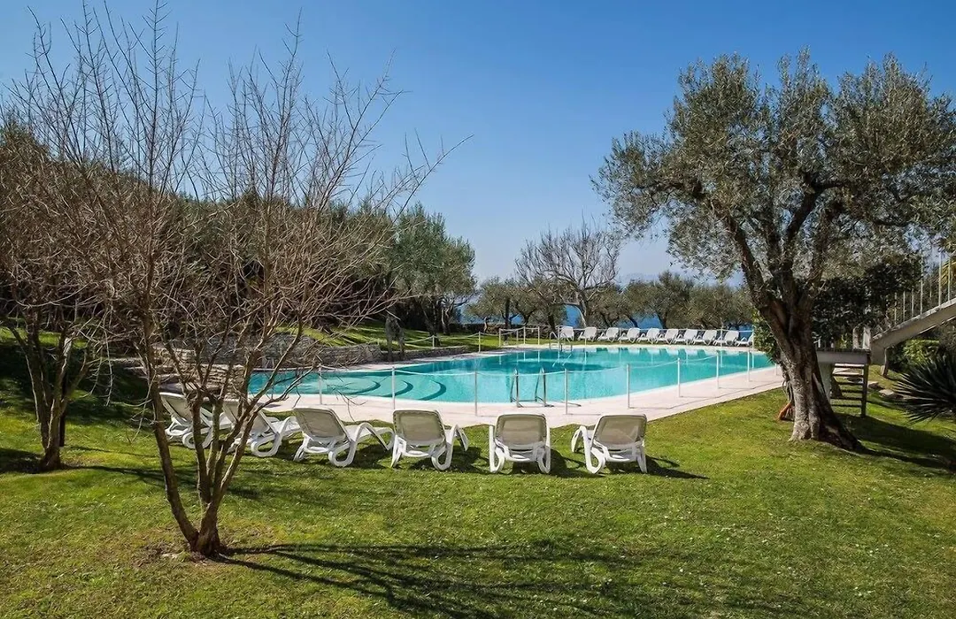 Hotel Ideal-1