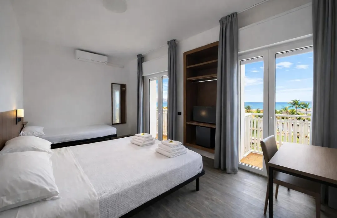 Hotel Centrale-1