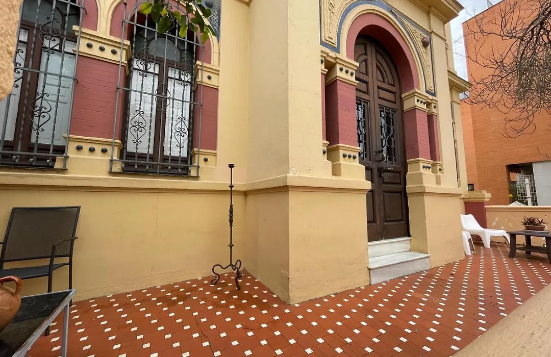 Palacete Del Porvenir-1