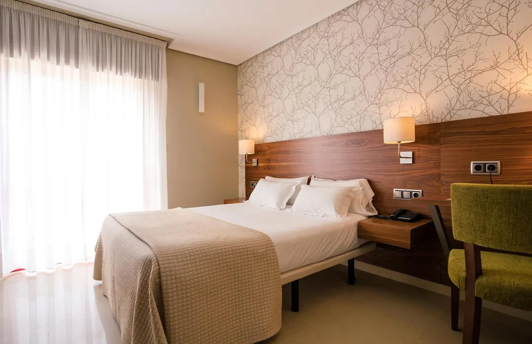 Hotel Piramide-1