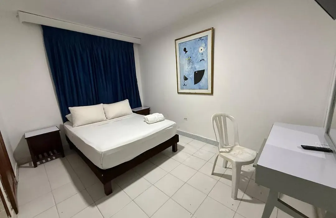 Hotel Toledo FL-1