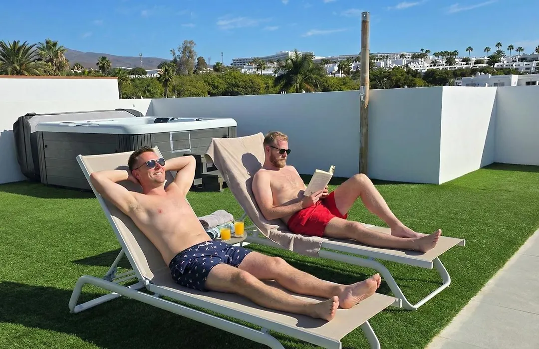 Mar Bianco - Gay Men Only-1