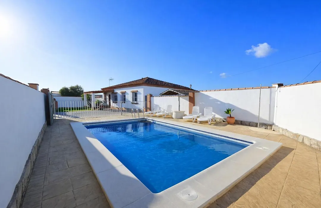 Chalet Roche Majadales-1