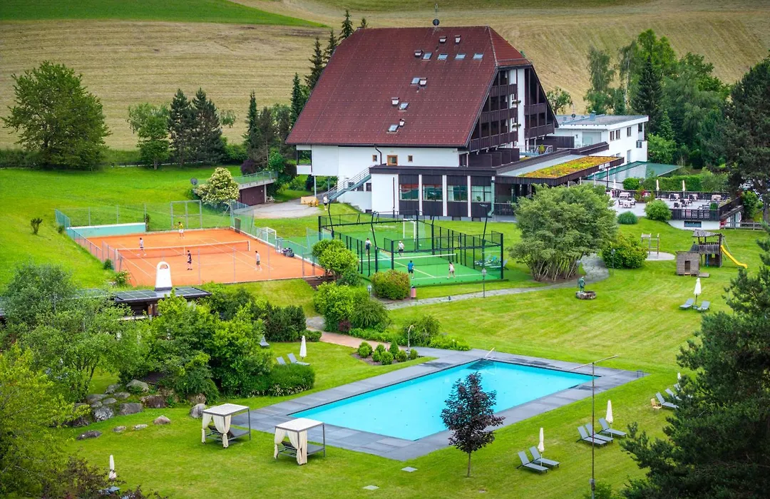 Royal Hotel Hinterhuber-1