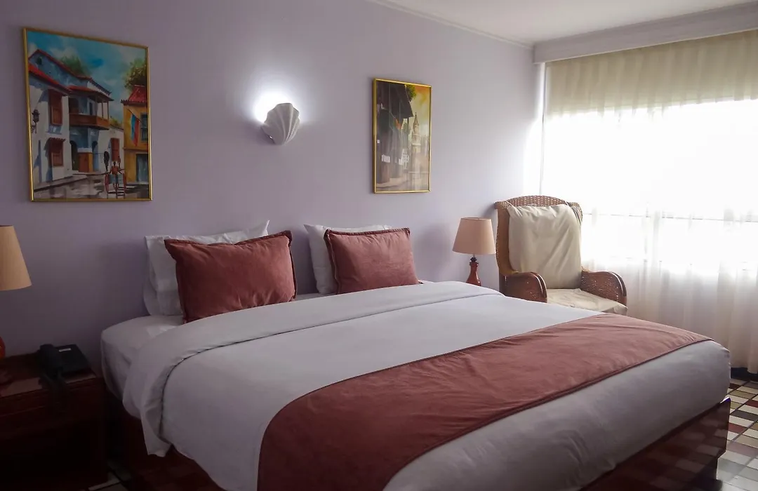 Hotel Bahia Cartagena-1