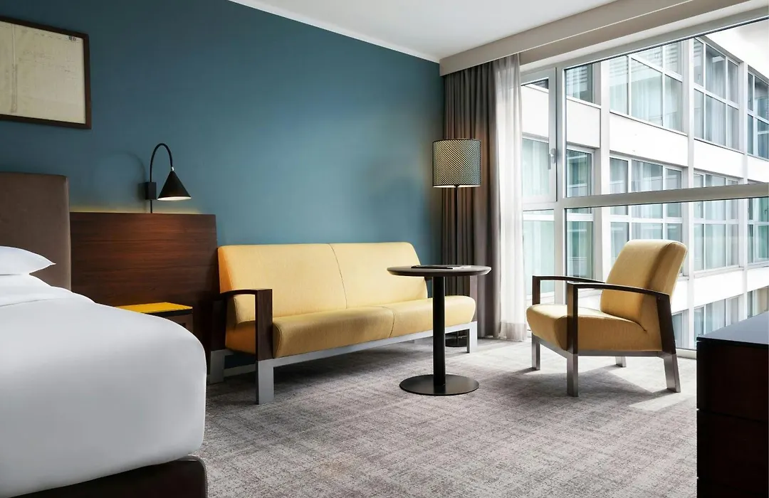 Four Points Sheraton Bolzano Bozen-1