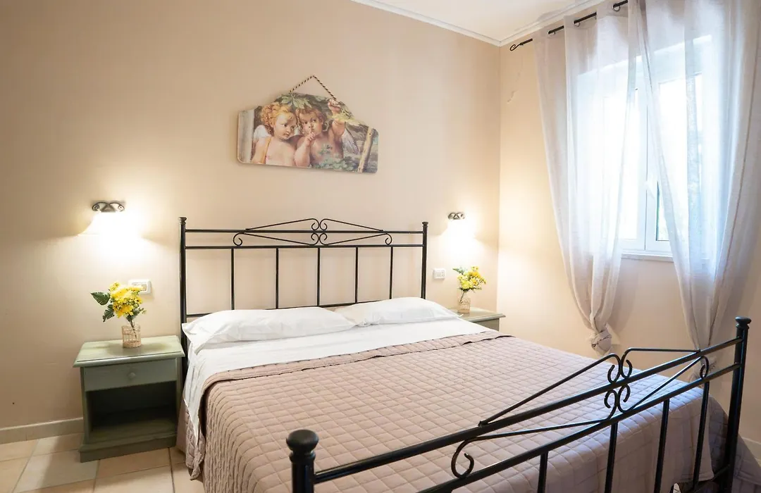 Agriturismo Fara del Falco-1