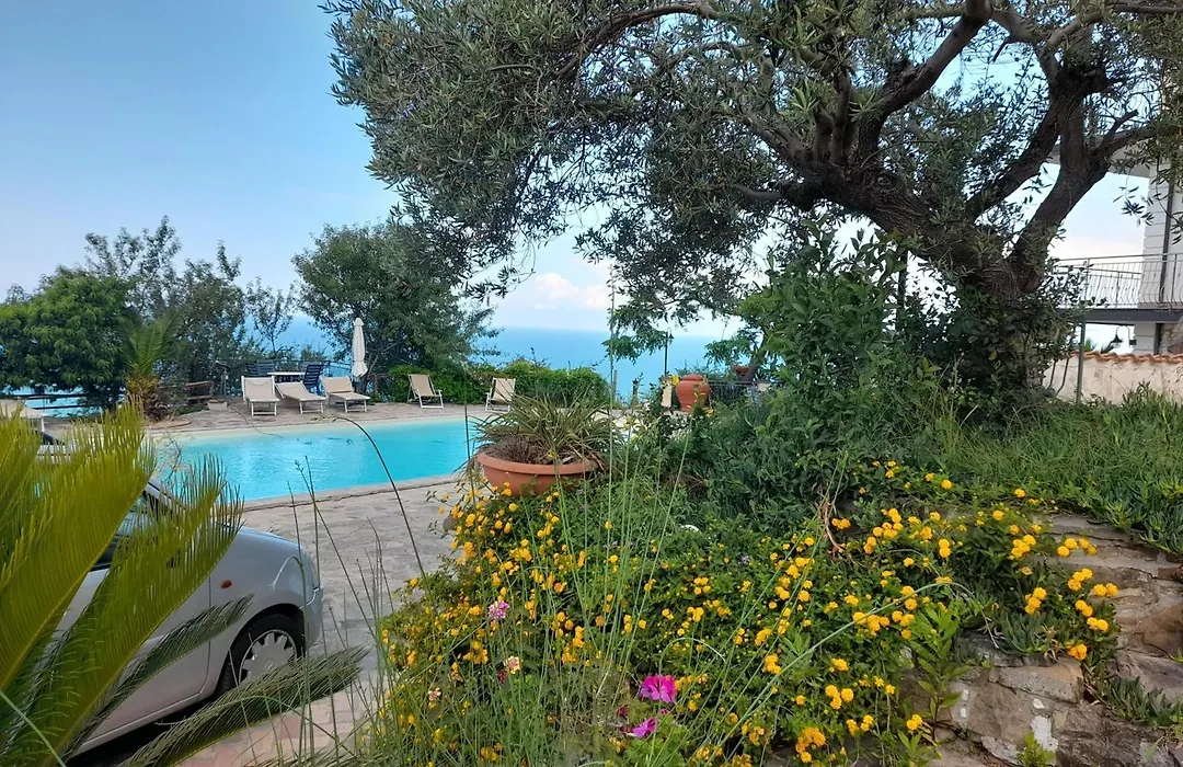 Villa Malandrino Guest House-1
