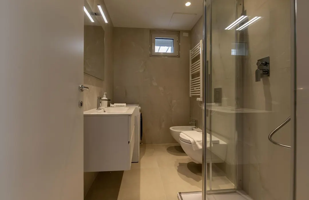 Residenze Da Vinci Azzurro-1