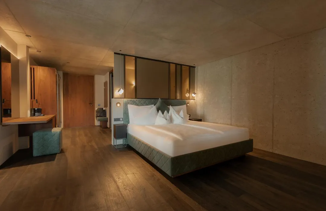 Gartenhotel Voelser Hof - Adults Only-1