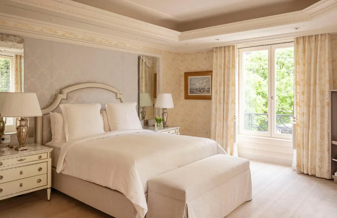 Four Seasons Hotel George V Paris-1