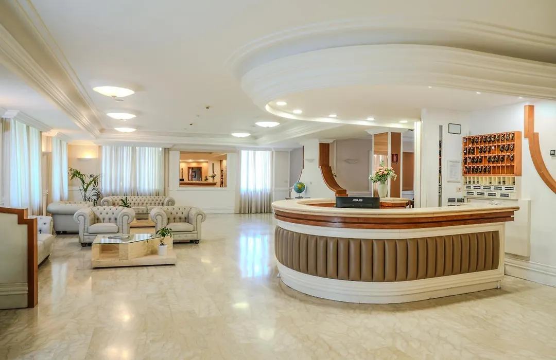 Mondial Park Hotel-1