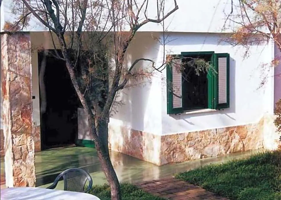 Villaggio Turistico Residenza Torre Rinalda-1